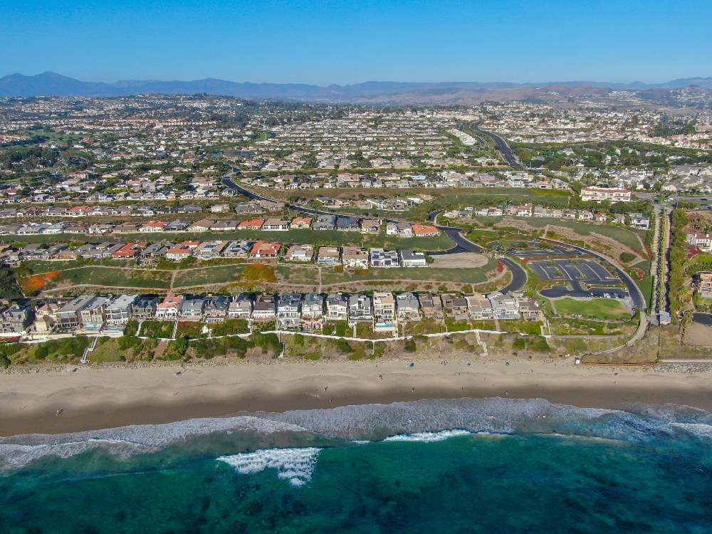Orange County community with HOA-regulated properties