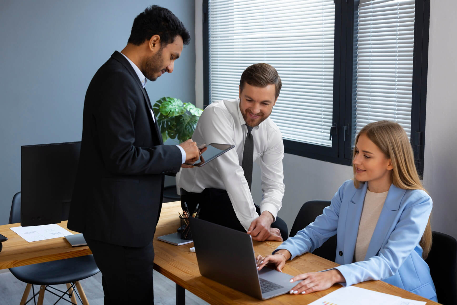 Employment attorney discussing workplace rights and responsibilities with employers and employees in Nevada and California