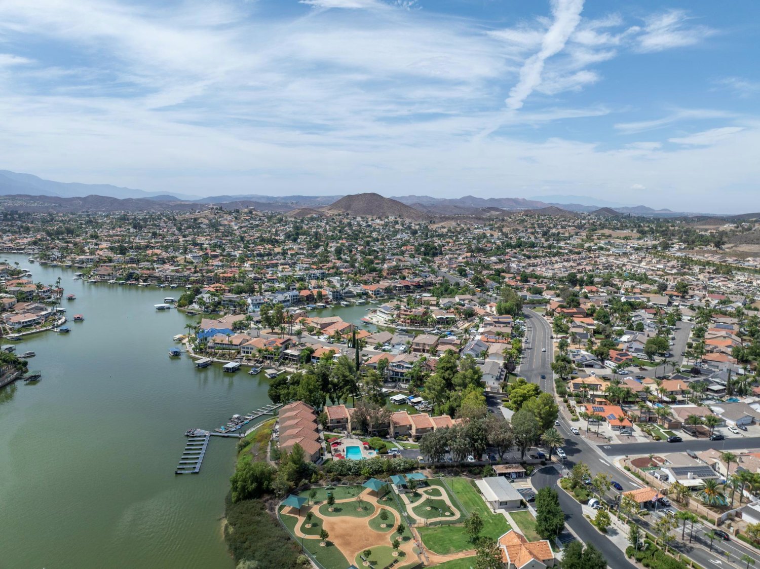 corona-california-hoa-lawyer Corona California HOA lawyer for homeowners