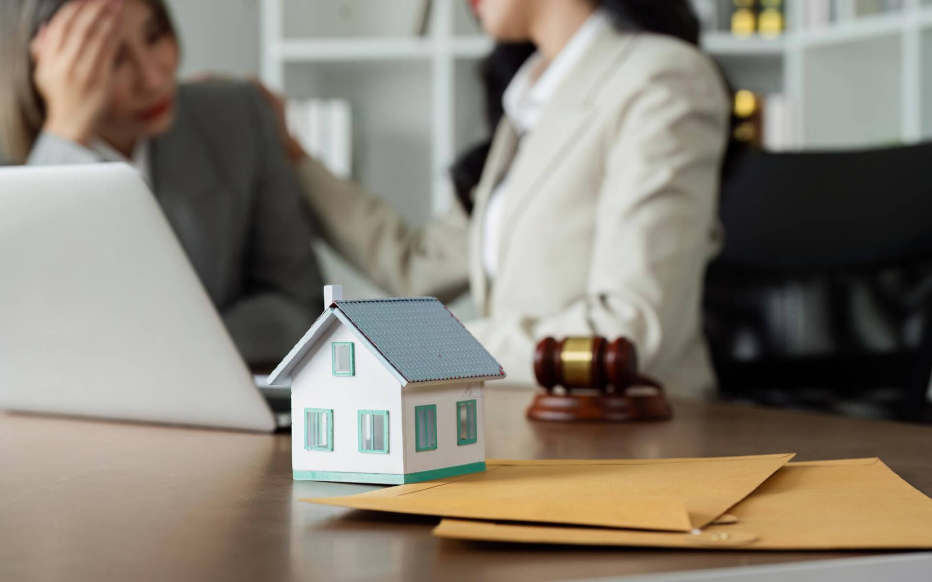 HOA board discussing common HOA disputes in San Diego California