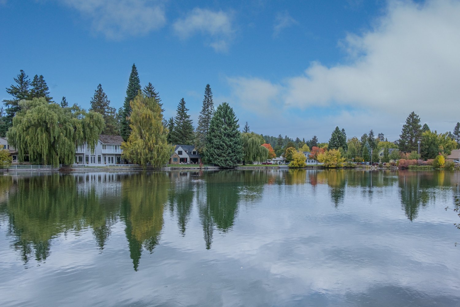 lake-forest-hoa-neighborhood-california Lake Forest HOA neighborhood in California